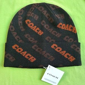 COACH TEXT KNIT BEANIE:NWT BLACK/SADDLE CK711